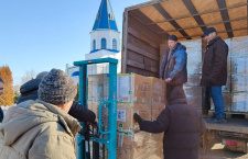 Международный комитет Красного Креста при поддержке Синодального отдела по благотворительности передал более 13 000 чайников нуждающимся
