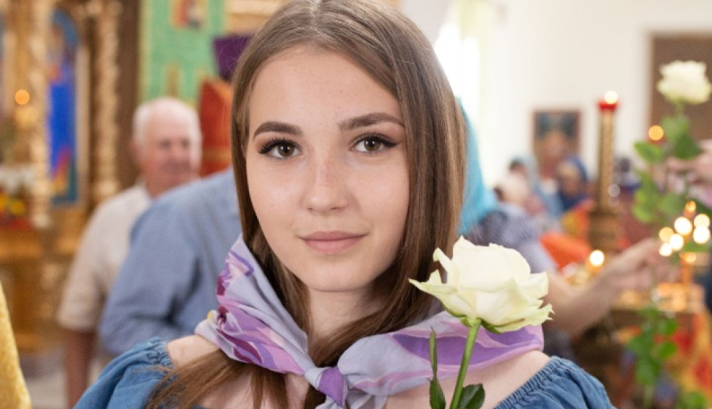 Жены-мироносицы 2026: фотогалерея с цветами