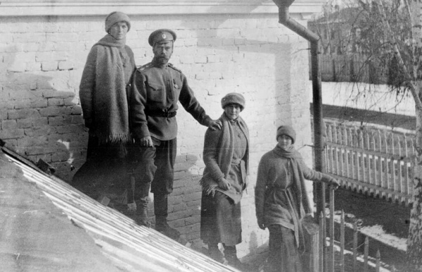 Духовная жизнь царской семьи в заключении: «Чем меньше надежды, тем сильнее вера»